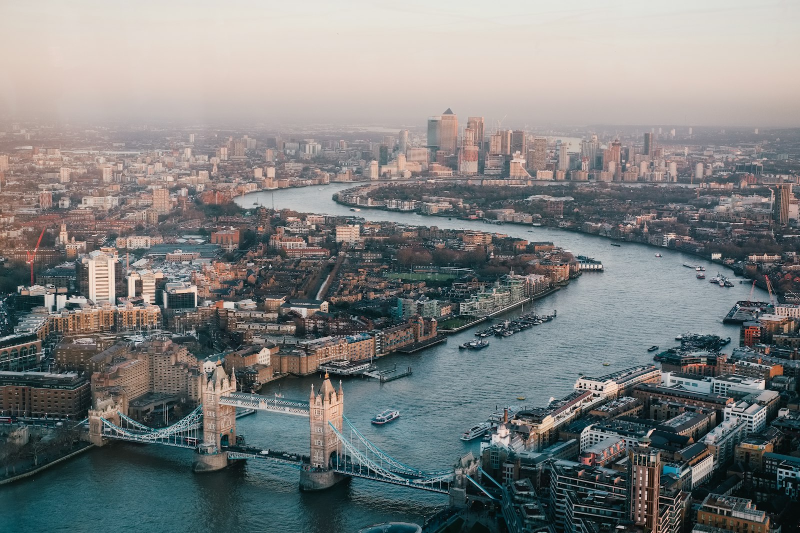 United Kingdom city skyline